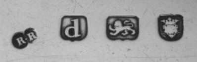 RR mark (pellet between in bilobed punch): Year 1779