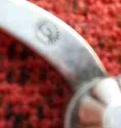 mark on tongs