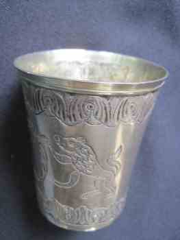 unmarked beaker