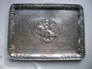 silver tray 