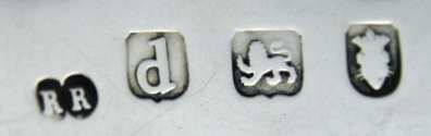 RR mark (pellet between in bilobed punch): Year 1779