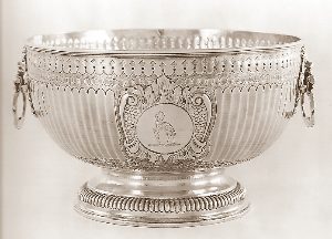 punch bowl with Walter crest