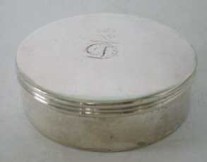 silver box with pull off lid
