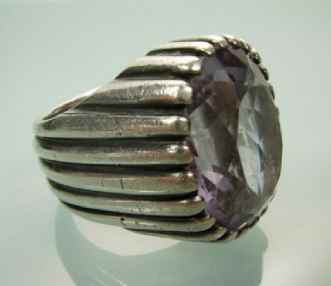 Italian ring