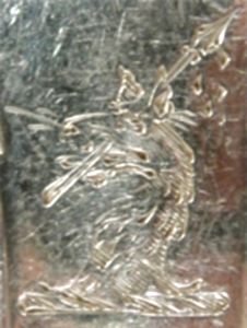 Crest on the cutlery