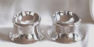 trencher salt: London 1714, silversmith William Looker