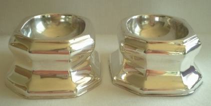 rectangular salts in cut cornered style: London 1721,  probably silversmith GR, Gundry Roode
