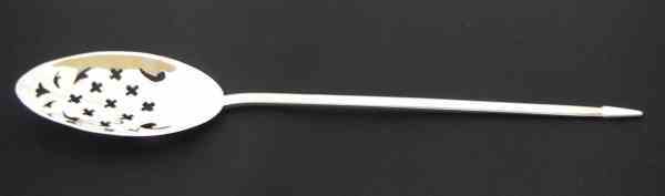 contemporary silver mote spoon