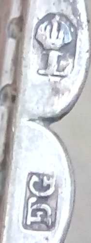 Unidentified silver item