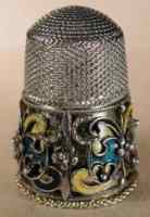 Thimble illustrated in Dreesmann book