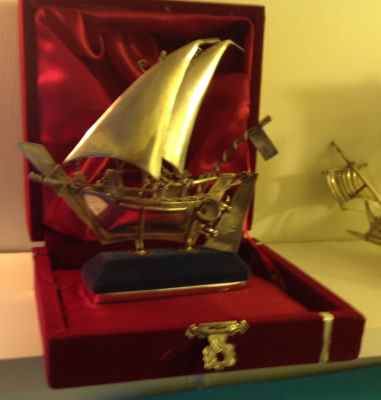 Mediterranean vessel model in presentation box