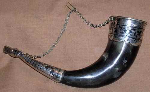 wine drinking horn