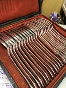 Henin Freres flatware