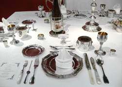 Banquets of the aristocracy with master's salt near the host