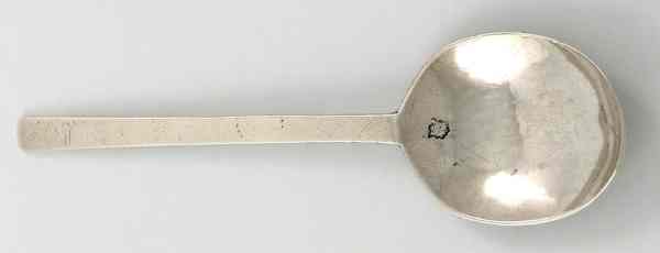 Stump top or Puritan spoon of 1652