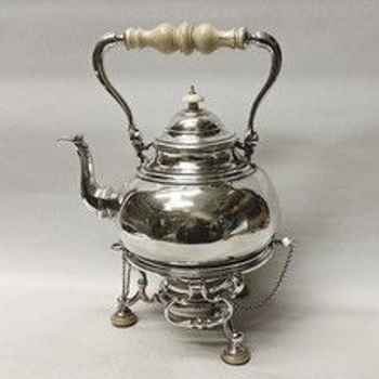 Kettle on stand by Samuel Margas junior c1715