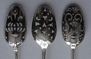 three mote spoons
