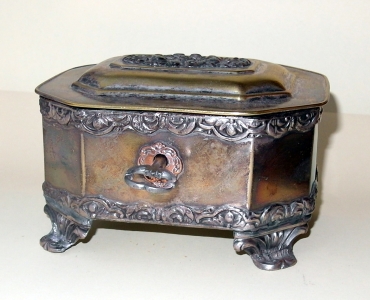 silver-plated sugar bowl, made by Norblin between 1872 and 1882