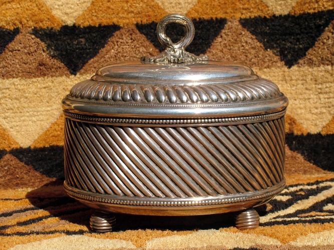 A silver-plated sugar bowl issued between 1893 and 1915 by Bros. Buch company A silver-plated sugar bowl issued between 1893 and 1915 by Bros. Buch company