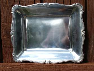 Wellner Zilver Fabrieken: Silver-plated small decorated tray