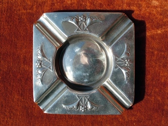 A decorative WMF ash-tray made in Art Deco style