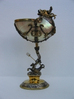 Nautilus cup