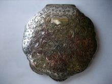 Powder Puff Box - Czechoslovakia 1929/1942