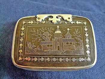 snuff box: c.1680