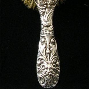 Levi and Salaman silver hairbrush: detail