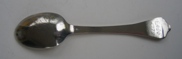 another view of the spoon