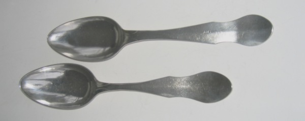 ... and an even broader handle, ridge visible, 1811 