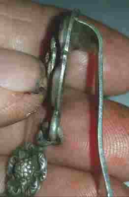 unidentified item made by Walker & Hall