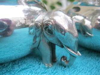 salts with elephant heads