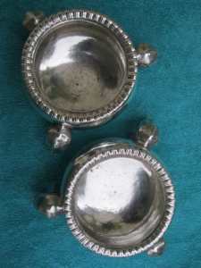salts with elephant heads