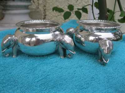 salts with elephant heads