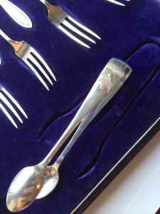 silverplate flatware set