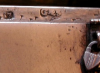 snuff box