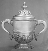 two-handled cup and cover, Paul De Lamerie, 1720 two-handled cup and cover, Paul De Lamerie, 1720