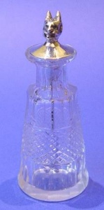 Edwardian silver cayenne spoon with its bottle