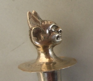 silver cayenne spoon