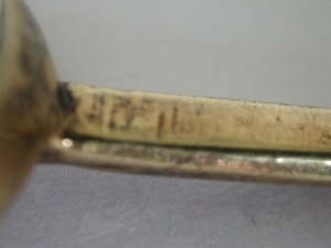 hoof-opped spoon