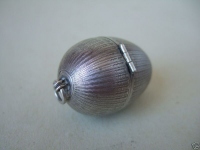 acorn with sewing kit