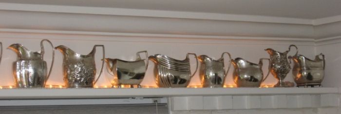 The Georgian cream jug shelf