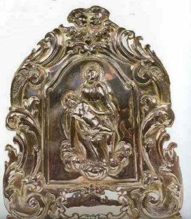 Our Lady and Dead Christ