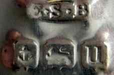 Silver Pepper Pot - Birmingham 1919: marking