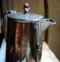 Walker & Hall
Shefield 1902
coffee pot