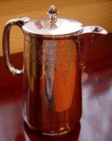Walker & Hall
Sheffield 1902
coffee pot