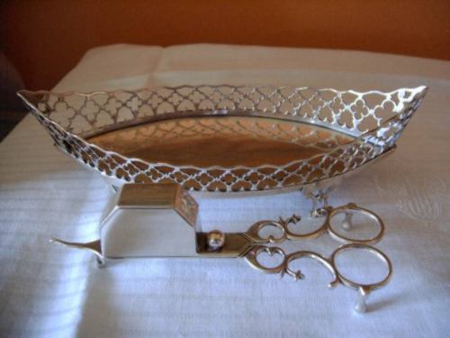 Portuguese silver snuffer and tray