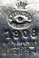 Mark for Wola branch of Bros. Henneberg foundry: WFA year - c.1915