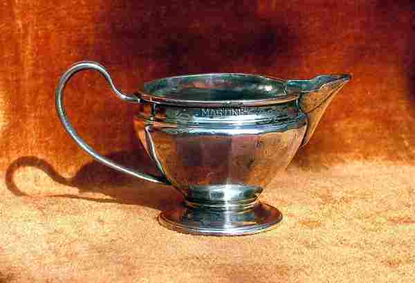 A high-quality silver-plated (Alpacca-Silber I) creamer bearing the mark of 70-year jubilee of Arthur Krupp (1926). A high-quality silver-plated (Alpacca-Silber I) creamer bearing the mark of 70-year jubilee of Arthur Krupp (1926).